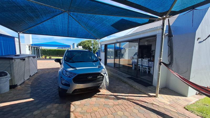 1 Bedroom Property for Sale in Stilbaai East Western Cape